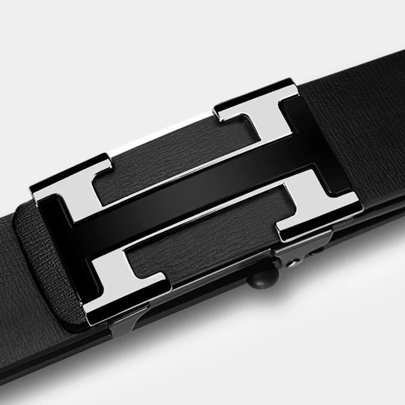 Classic men's belt made Silver